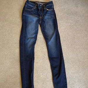 AMERICAN EAGLE skinny jeans